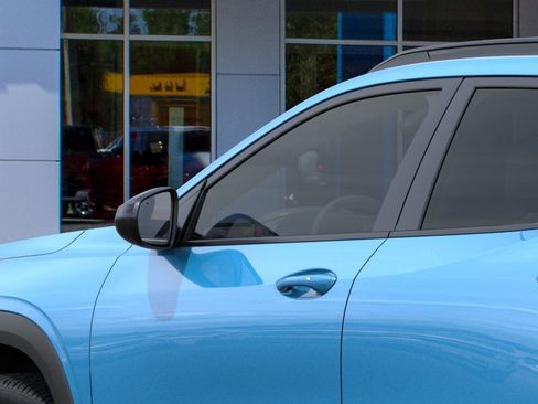 New 2026 Chevrolet Trax RS w/ Sunroof Package FWD image 12