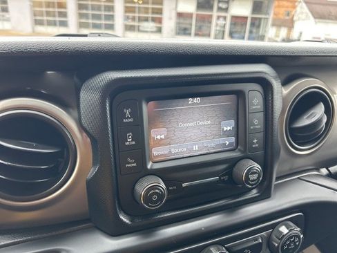 Used 2019 Jeep Wrangler Sport w/ Quick Order Package 28S image 19