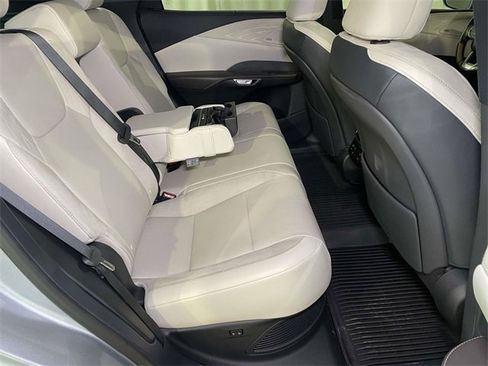 Used 2023 Lexus RX 350 350h Luxury image 22