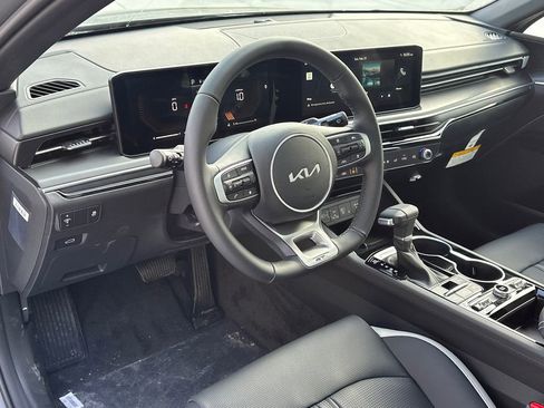 New 2026 Kia K5 GT-Line image 16