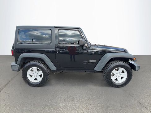 Used 2017 Jeep Wrangler Sport w/ Quick Order Package 24S image 2