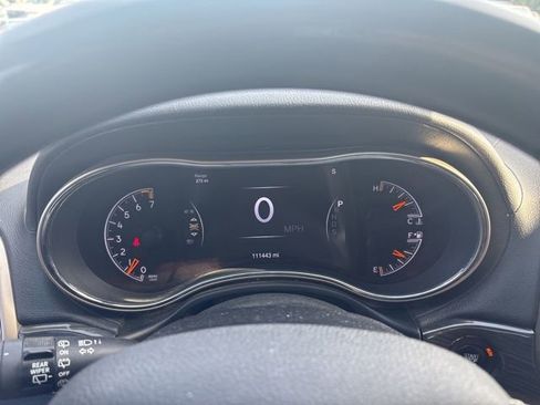 Used 2015 Jeep Grand Cherokee Overland w/ Advanced Technology Group AWD/4WD image 20
