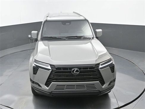 Used 2026 Lexus GX 550 w/ Accessory Package (2T) image 14