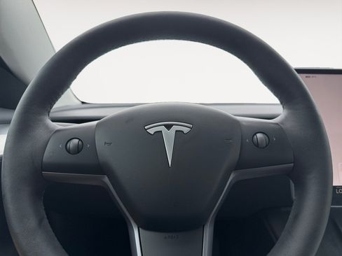 Used 2023 Tesla Model 3 Standard Range RWD image 12