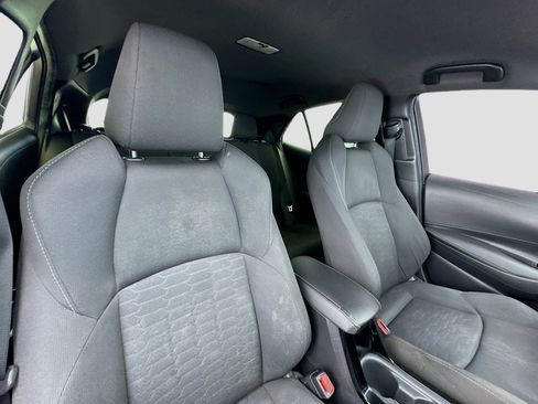 Used 2019 Toyota Corolla SE w/ Carpet Mat Package FWD image 18