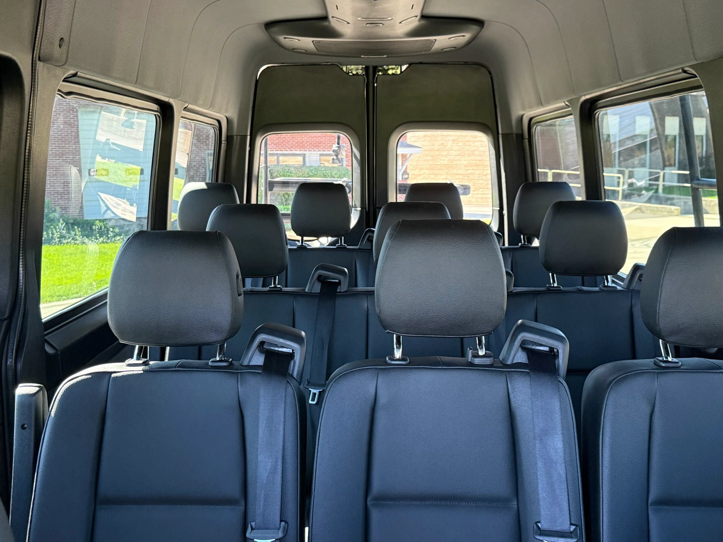 Used 2020 Mercedes-Benz Sprinter 2500 image 30