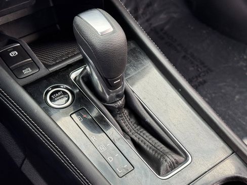 Used 2022 Nissan Kicks SV image 24