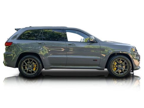 Used 2020 Jeep Grand Cherokee Trackhawk image 2