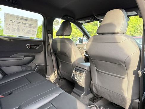 Used 2026 Subaru Outback Premium AWD/4WD image 17