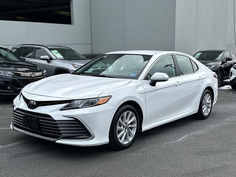 Certified 2023 Toyota Camry LE image 2
