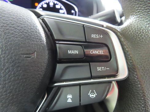 Used 2020 Honda Accord EX image 19