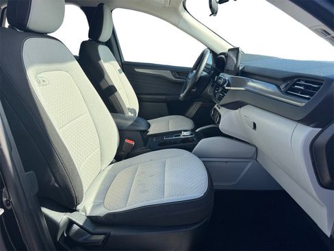 Used 2024 Ford Escape Active image 15