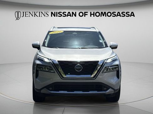 Certified 2021 Nissan Rogue Platinum FWD image 3