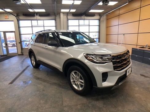 New 2026 Ford Explorer Active image 1