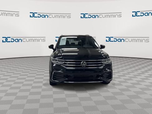 Used 2022 Volkswagen Tiguan SEL R-Line AWD/4WD image 3