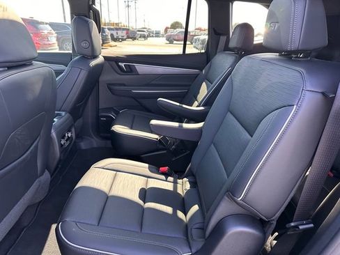New 2026 Buick Enclave Sport Touring w/ Super Cruise Package FWD image 19