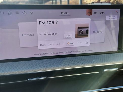 Used 2025 Genesis GV80 3.5T Prestige image 11