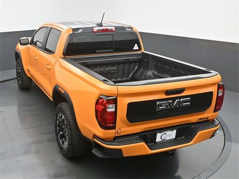 New 2026 GMC Canyon AT4 w/ AT4 Premium Package image 41