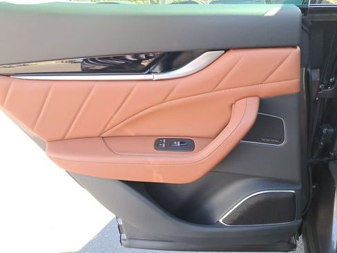 Used 2023 Maserati Levante GT image 14