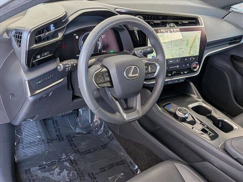 Used 2024 Lexus RZ 300e Premium w/ Technology Package FWD image 10