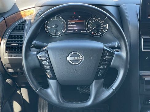 Used 2023 Nissan Armada SL image 12
