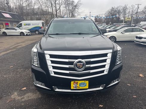 Used 2015 Cadillac Escalade ESV Luxury image 4
