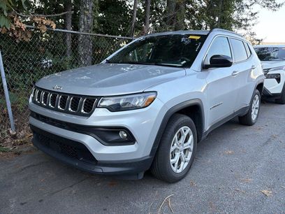 Used 2024 Jeep Compass Latitude