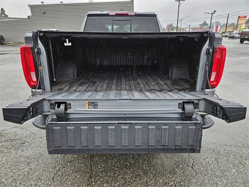 Used 2022 GMC Sierra 1500 SLT w/ SLT Premium Plus Package image 11