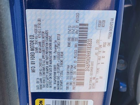 Used 2017 Ford Fusion SE w/ Fusion SE Technology Package image 34