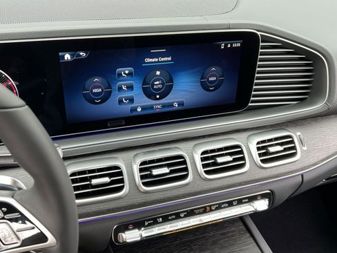 New 2026 Mercedes-Benz GLE 450 4MATIC Coupe image 19