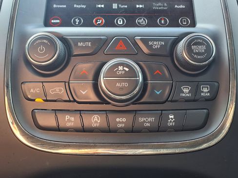 Used 2018 Dodge Durango GT AWD/4WD image 25