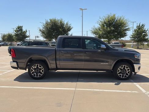 Used 2026 RAM 1500 Laramie AWD/4WD image 9
