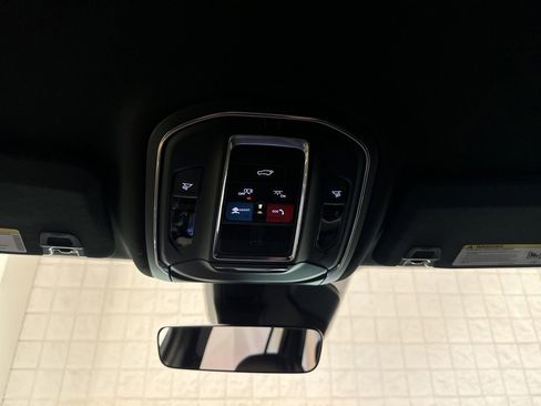 New 2026 Jeep Grand Cherokee L 4WD image 39