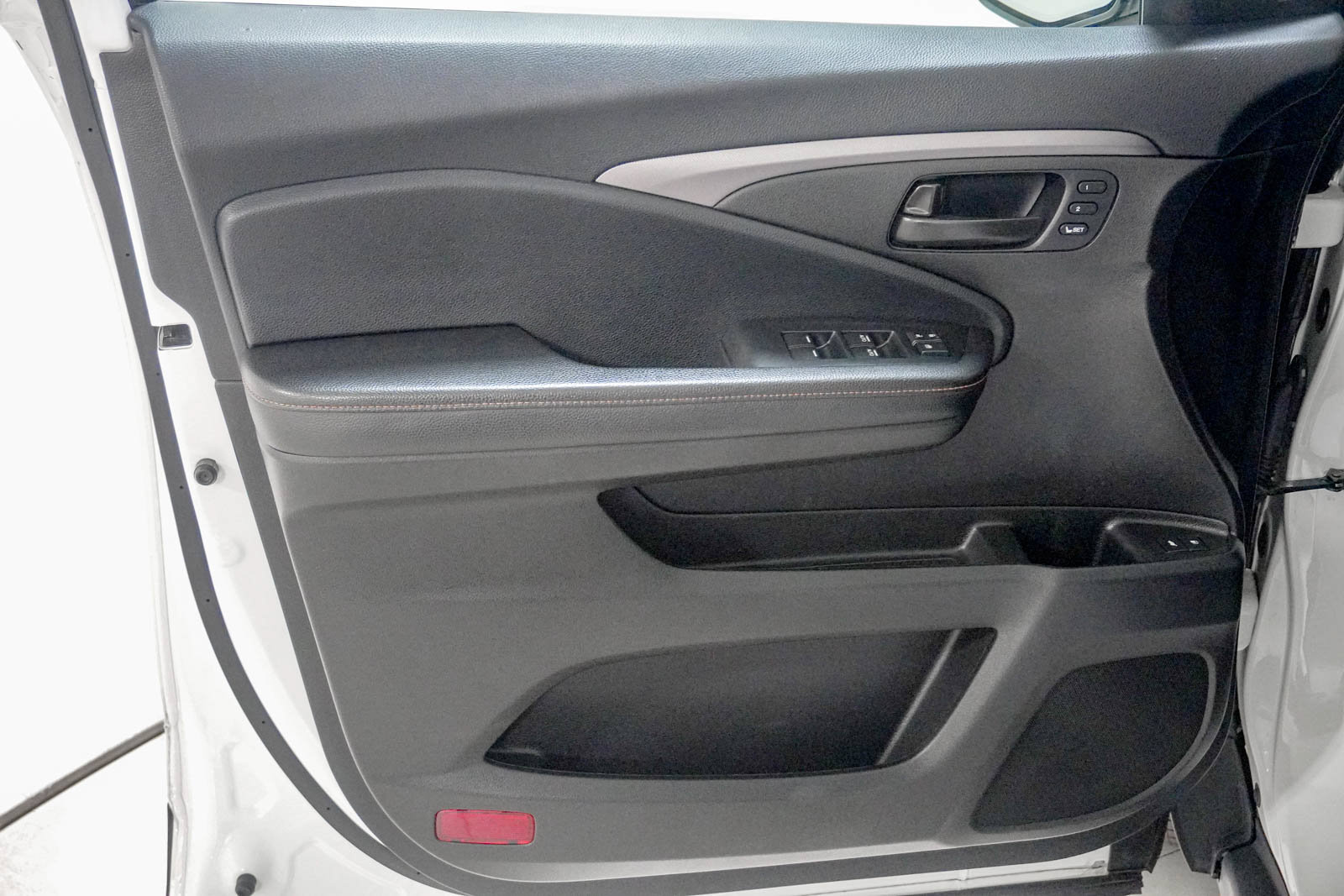 Used 2022 Honda Passport TrailSport image 17