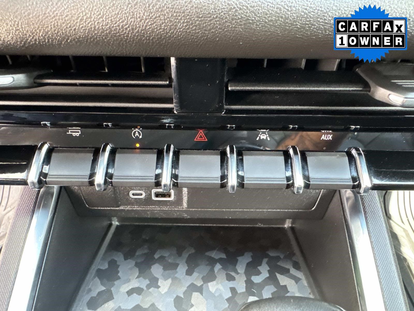 Used 2025 GMC Canyon Elevation w/ Convenience Package RWD image 31
