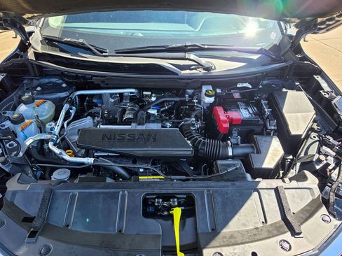 Used 2026 Nissan Rogue SL AWD/4WD image 33