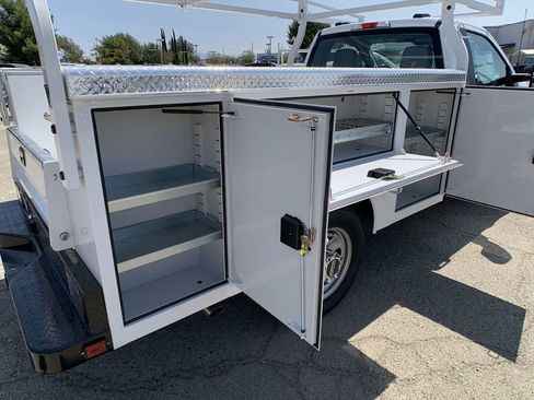 New 2025 Ford F350 XL w/ XL Chrome Package image 36