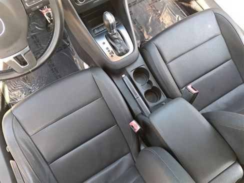 Used 2014 Volkswagen Jetta SportWagen image 25