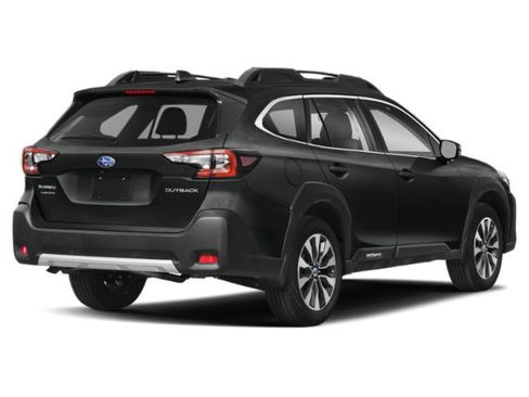 Used 2023 Subaru Outback Limited AWD/4WD image 2