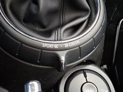 Used 2016 MINI Cooper S image 29