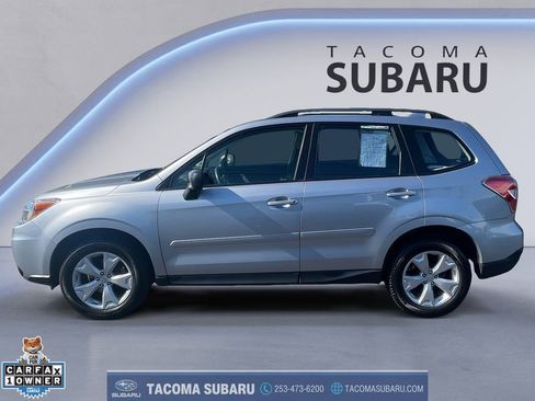 Used 2016 Subaru Forester 2.5i w/ Alloy Wheel Package AWD/4WD image 2