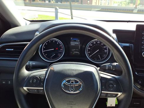 Used 2024 Toyota Camry LE image 10