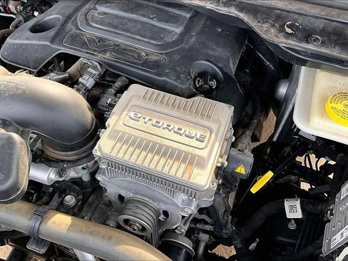 Used 2022 Jeep Wagoneer Series II AWD/4WD image 33
