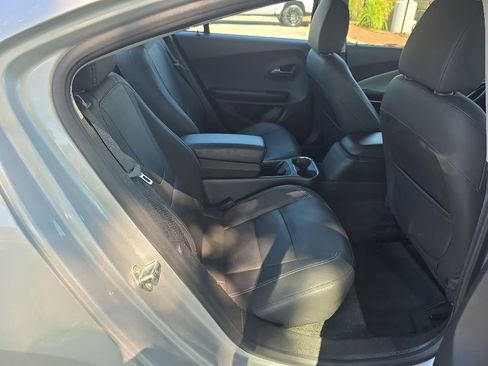 Used 2013 Chevrolet Volt Premium w/ Premium Trim Package FWD image 22