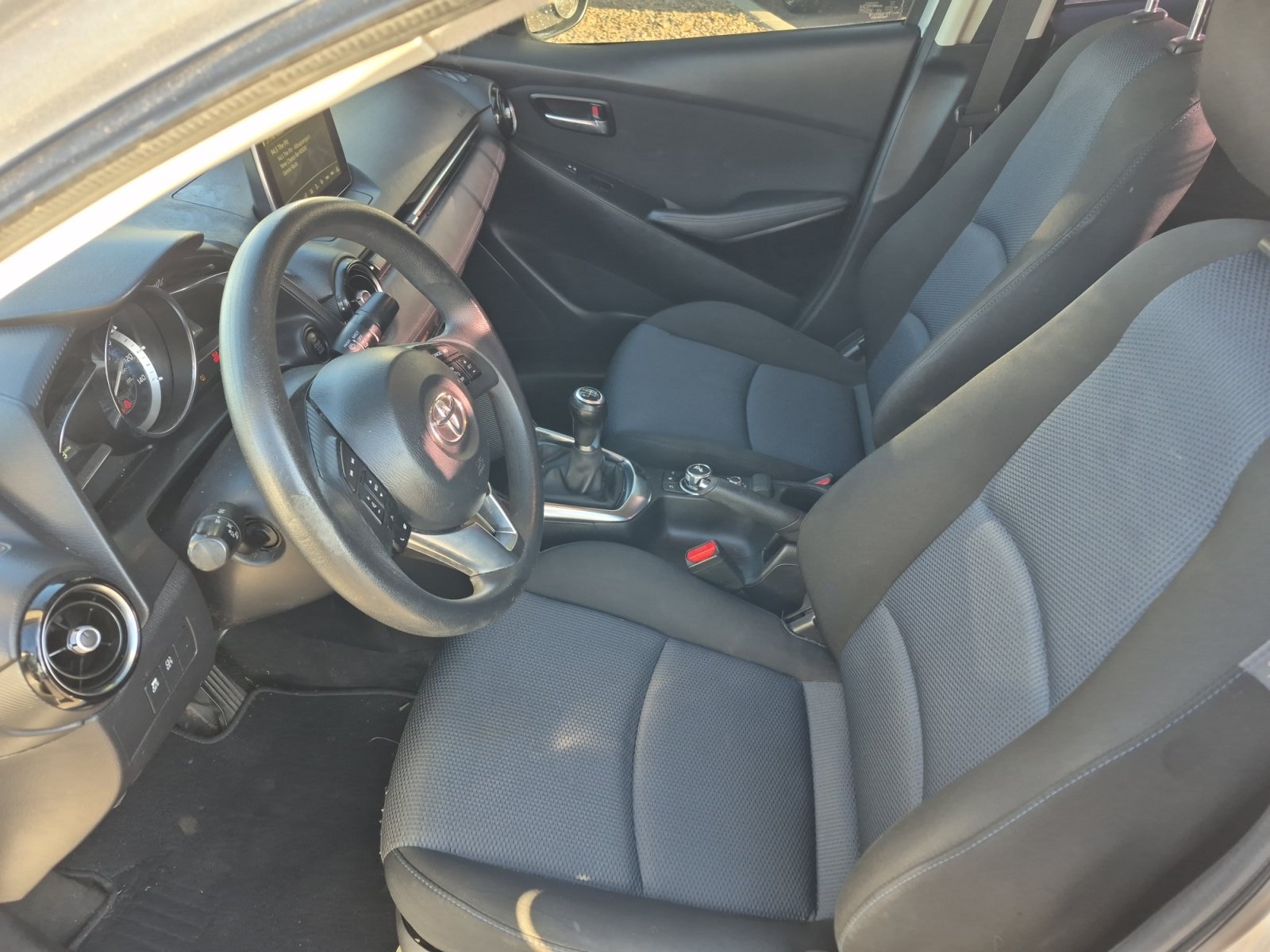 Used 2018 Toyota Yaris iA FWD image 17