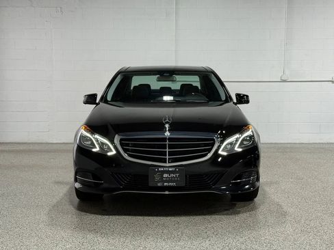 Used 2014 Mercedes-Benz E 350 4MATIC Sedan image 4