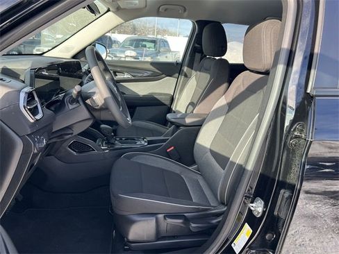 Used 2025 Chevrolet TrailBlazer LT image 15