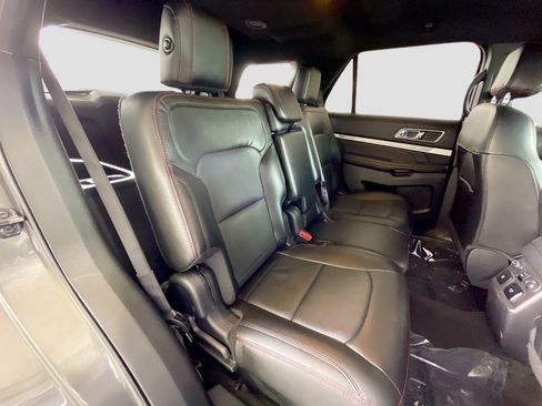 Used 2017 Ford Explorer Sport w/ Equipment Group 401A AWD/4WD image 18