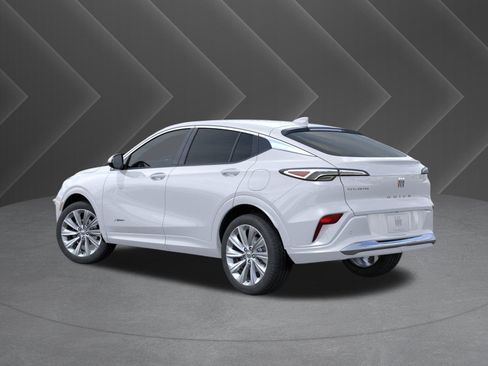 New 2026 Buick Envista Avenir image 3
