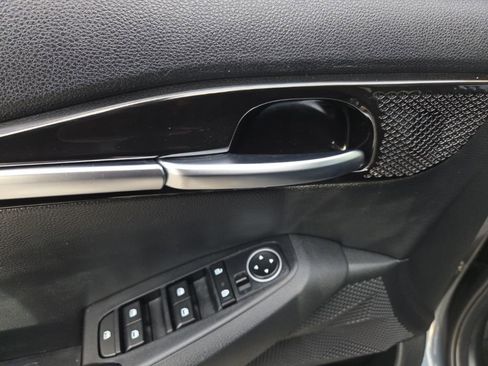 Used 2022 Kia Seltos EX image 24